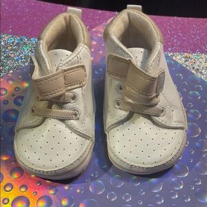 Adorable White Baby Walker Shoes